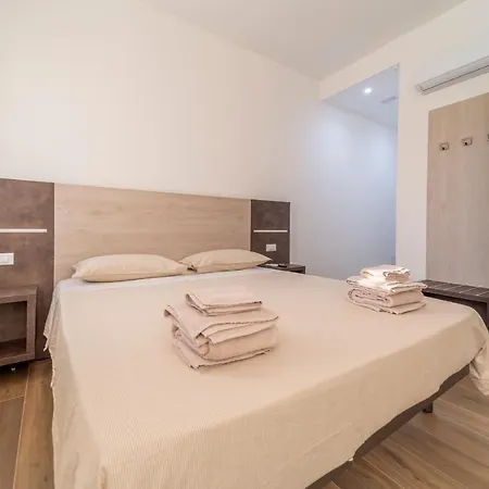 Mentana Πανσιόν 3*